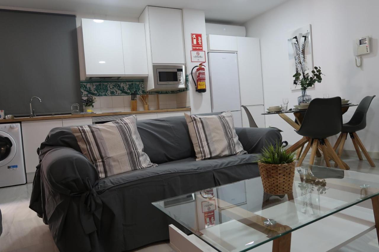 J & E Malaga Center Apartamentos Dış mekan fotoğraf