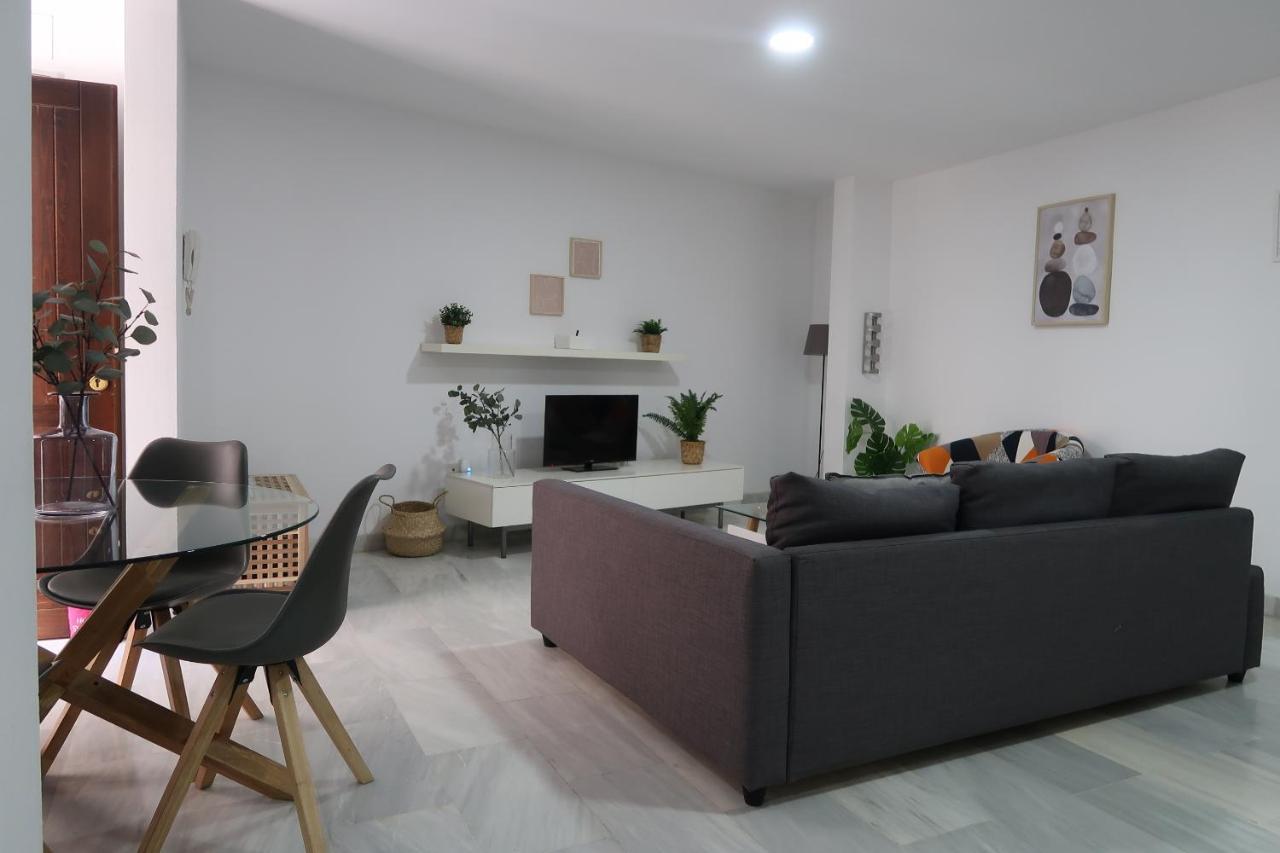 J & E Malaga Center Apartamentos Dış mekan fotoğraf
