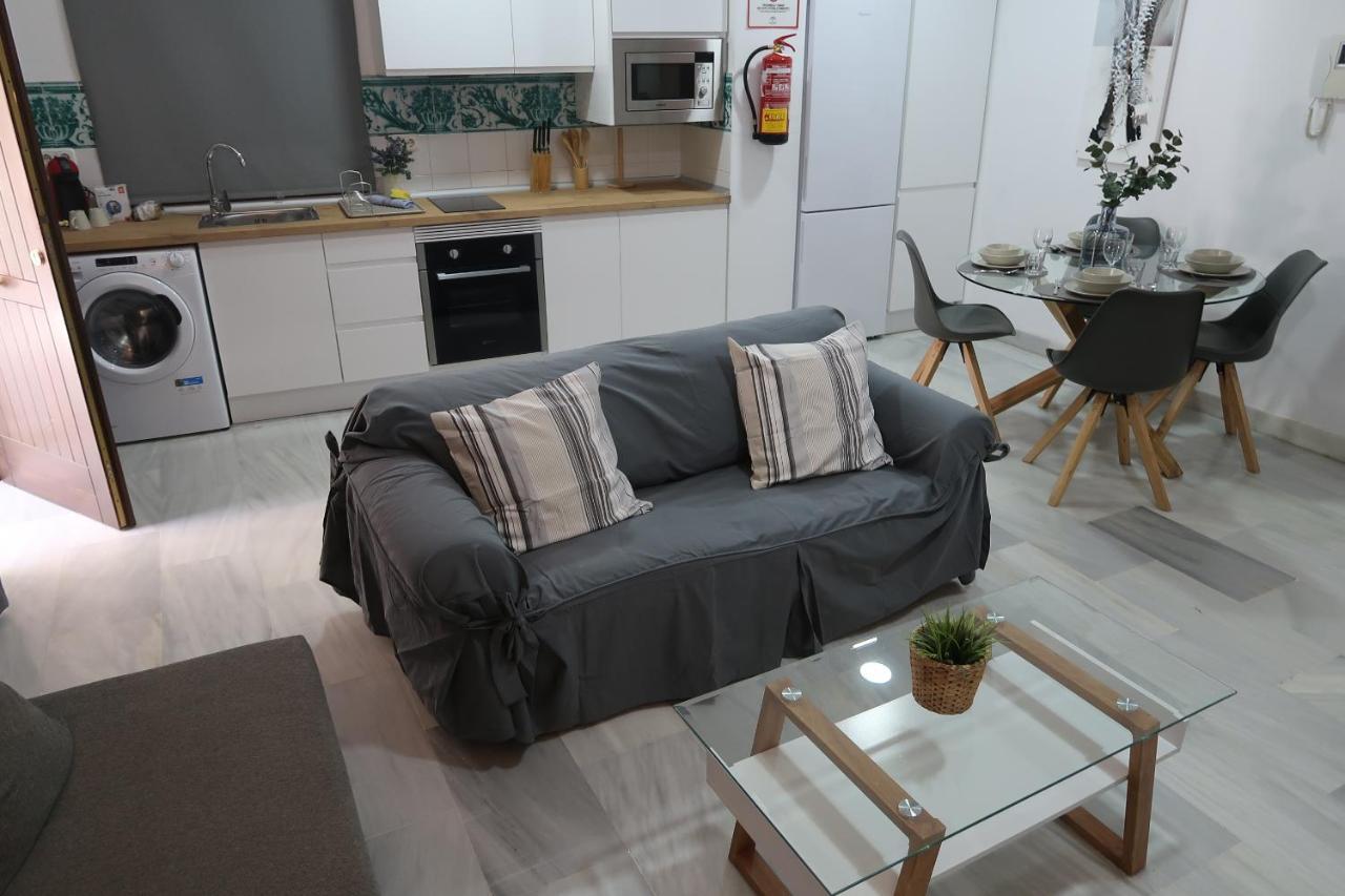J & E Malaga Center Apartamentos Dış mekan fotoğraf