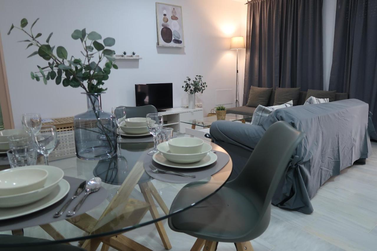 J & E Malaga Center Apartamentos Dış mekan fotoğraf