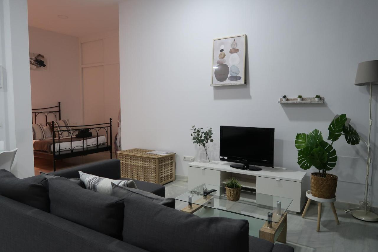 J & E Malaga Center Apartamentos Dış mekan fotoğraf