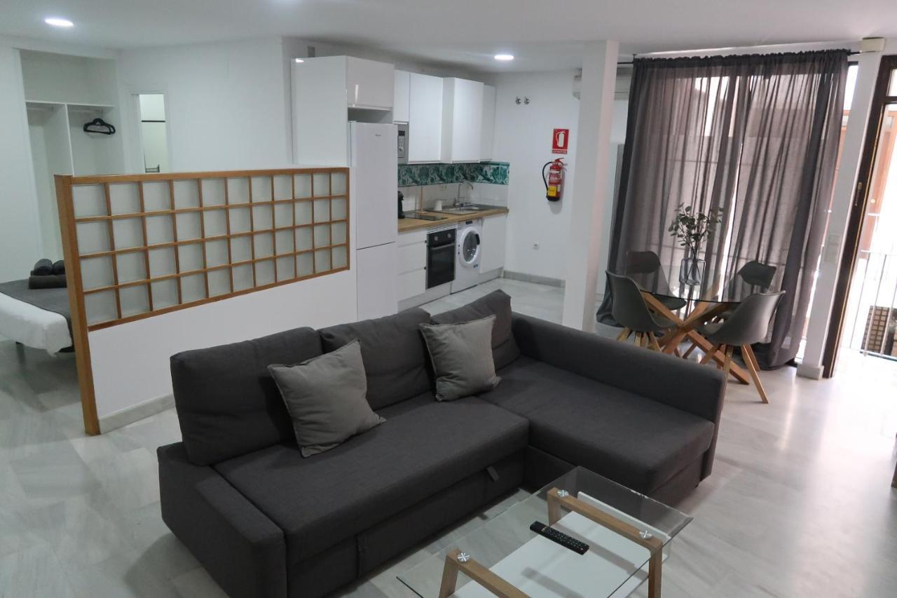J & E Malaga Center Apartamentos Dış mekan fotoğraf