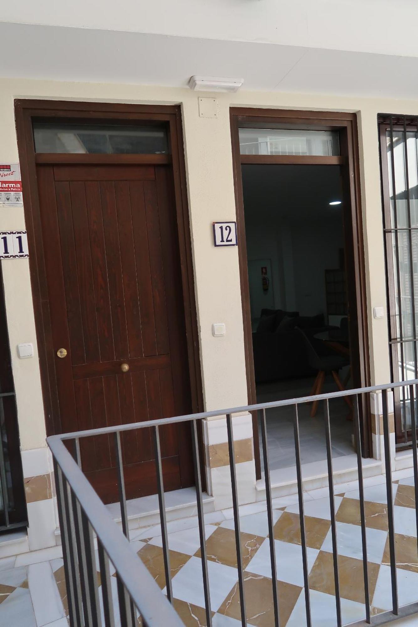 J & E Malaga Center Apartamentos Dış mekan fotoğraf