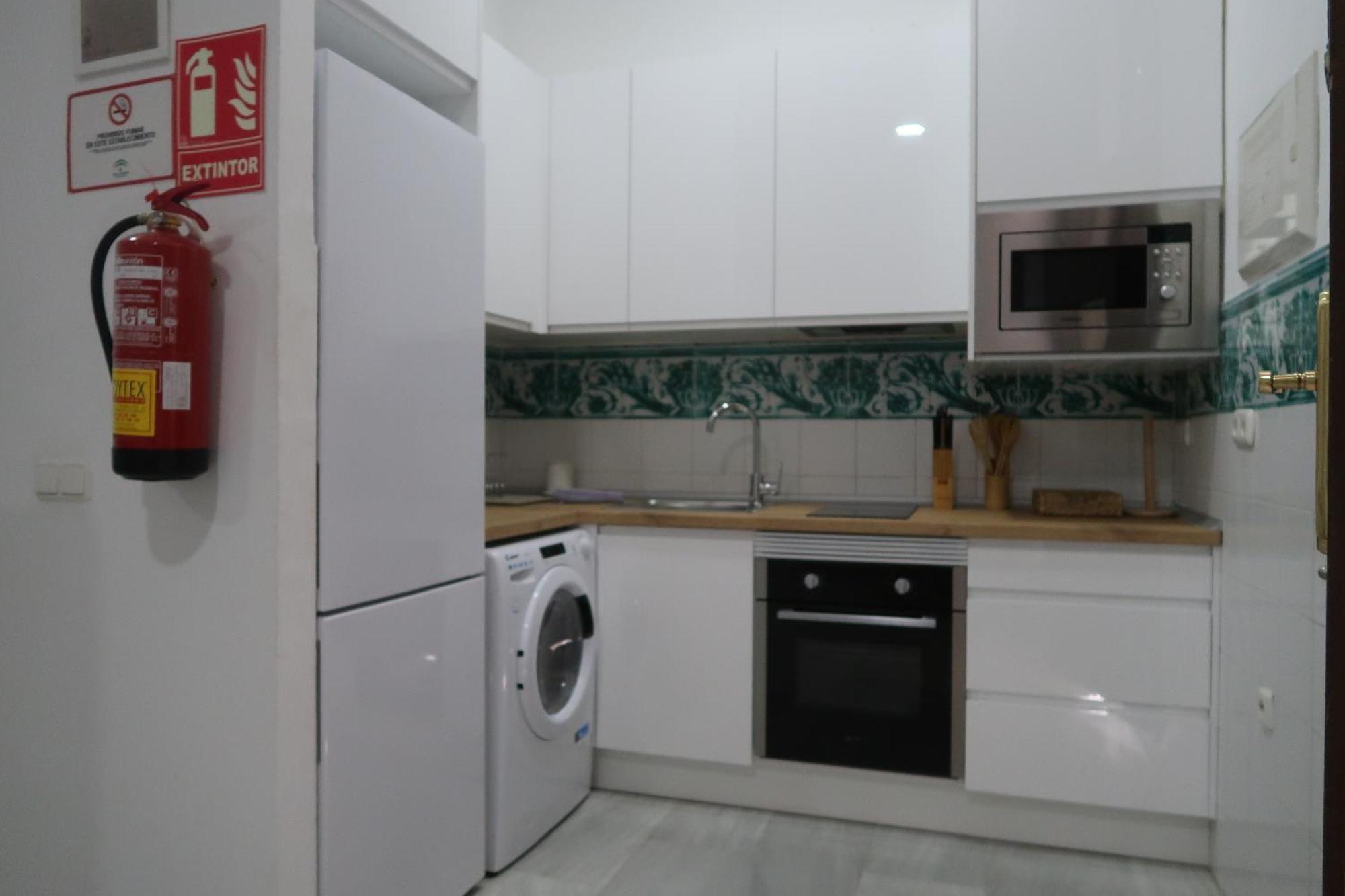 J & E Malaga Center Apartamentos Dış mekan fotoğraf